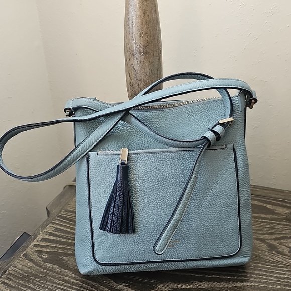 Elegant Blue Crossbody Bag - Picture 1 of 7